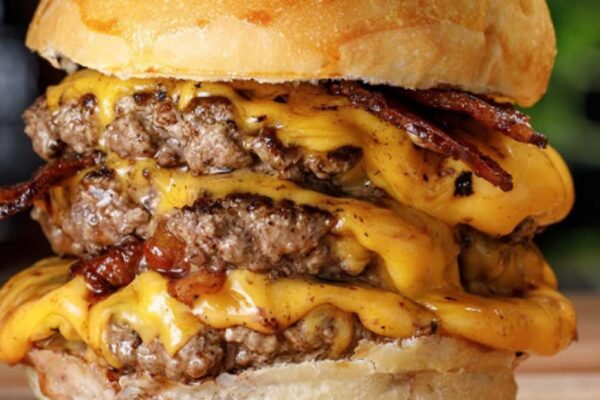 2×1 en hamburguesas: promoción municipal en Almirante Brown