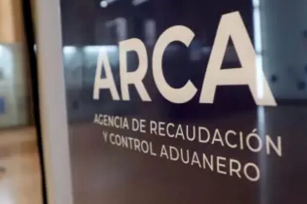 ARCA notifica a miles de empleados por deducciones "infladas" en Ganancias