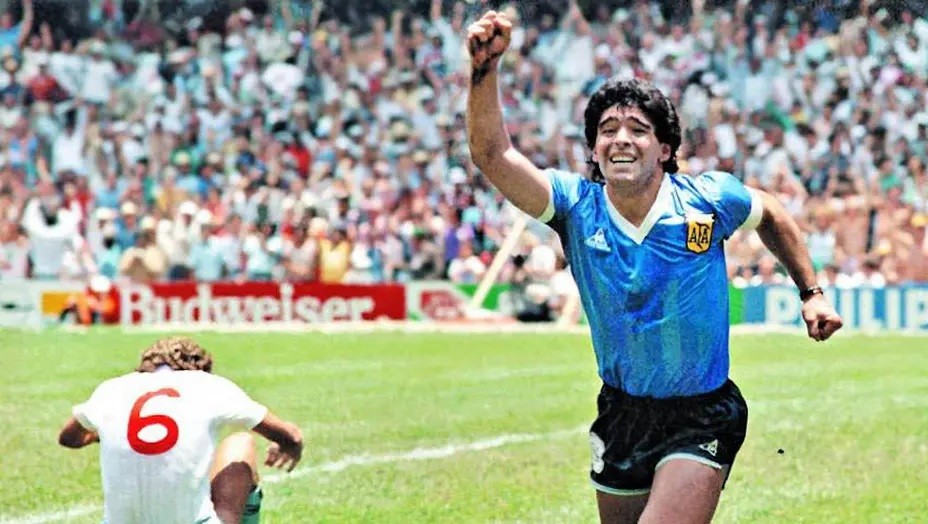 Veteranos de Malvinas y UNLa homenajearán a Maradona en Lanús