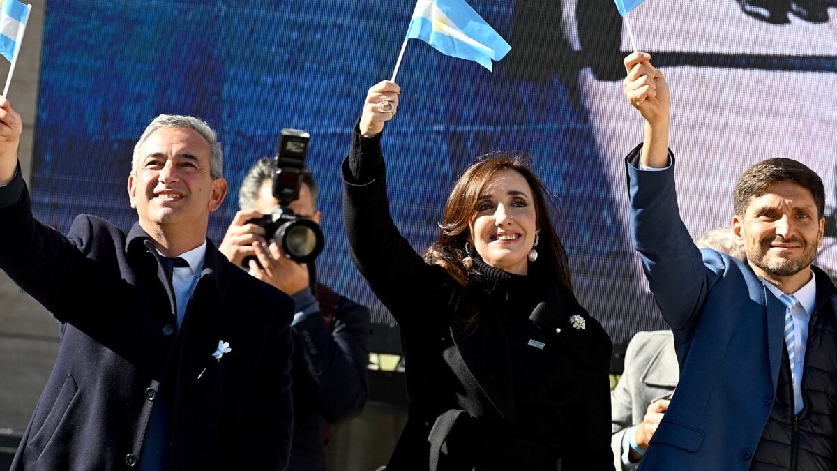 Milei y Villarruel asistirán al acto de la Bandera en Rosario con distinto lugar