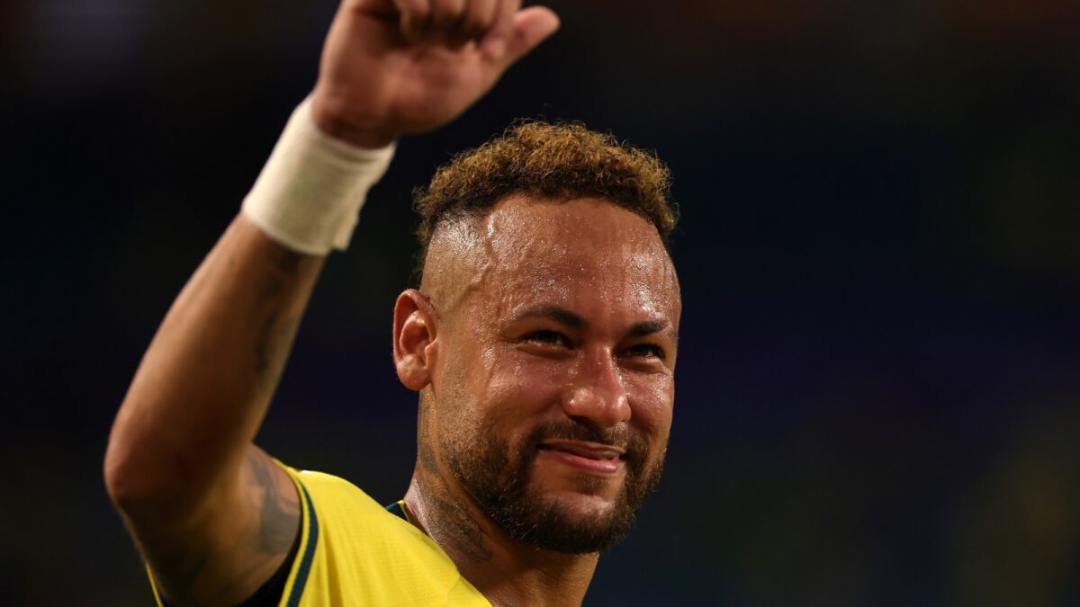 Neymar debutó en el Mundial tras 1000 días sin jugar con Brasil