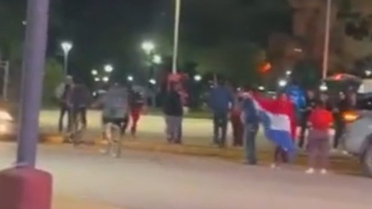 Celebraciones en Argentina por la victoria de Paraguay ante Alemania en Mundial