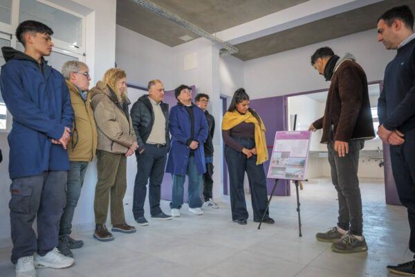 Avanza reforma de escuela técnica en Quilmes Oeste con financiamiento provincial