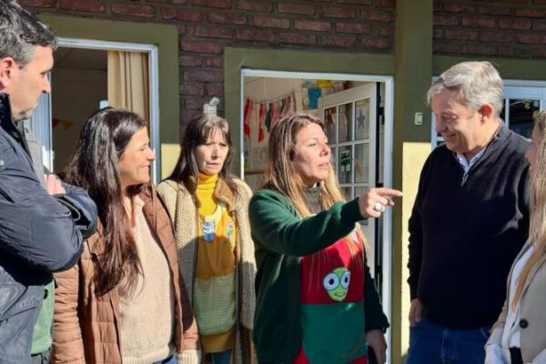 Cascallares visitó jardines comunitarios de Malvinas Argentinas y valoró su rol social
