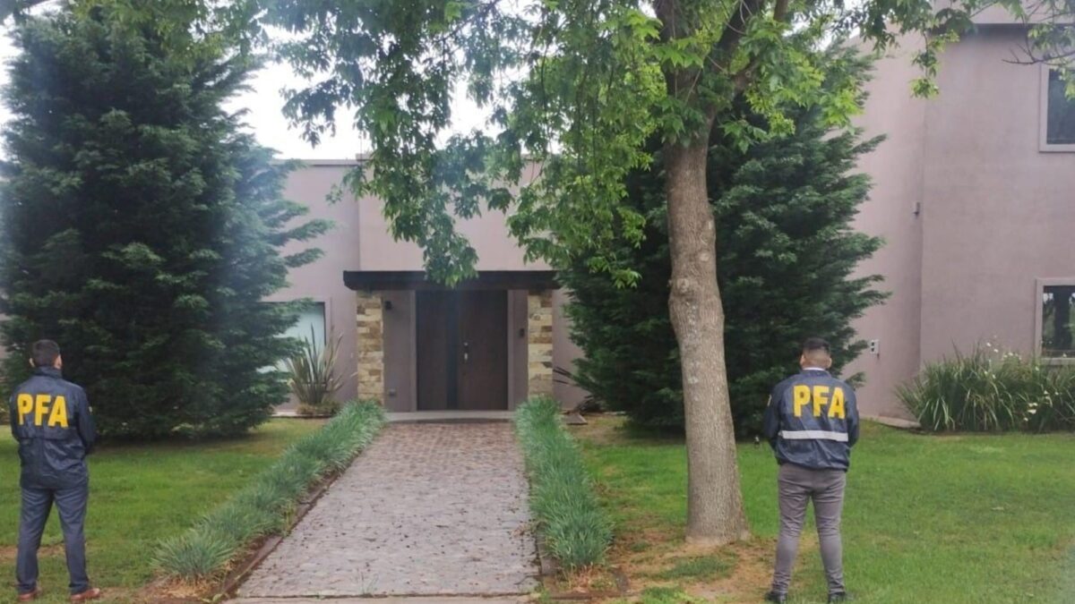 Caso Insaurralde: testigos declaran sobre vestidor con grabaciones de millones