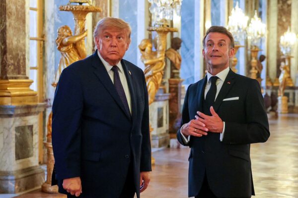 Con concesiones a Irán, Donald Trump firmó por adelantado un polémico acuerdo para terminar la guerra en Oriente Medio