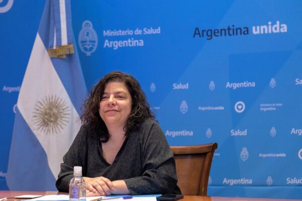 Vizzotti negó haber intervenido en ley de vacunas Pfizer