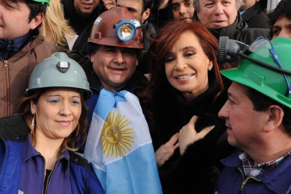 En Cuadernos confirman facturación trucha de firma acusada de pagar coimas en obra Río Turbio sin terminar