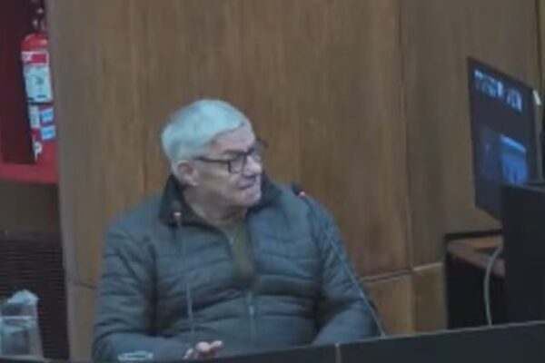 Ex tripulantes confirman traslados con bolsos sin controlar en Cuadernos