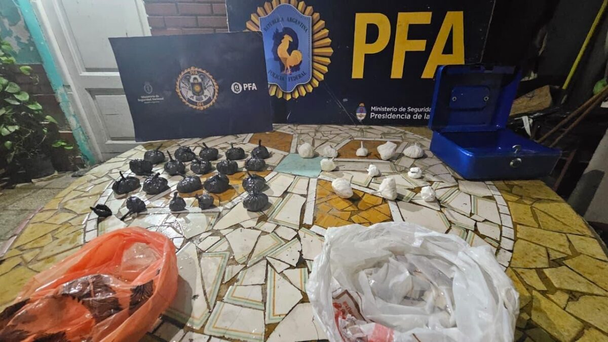 Desarticulan búnker de drogas en La Matanza: Secuestraron 960 dosis de cocaína