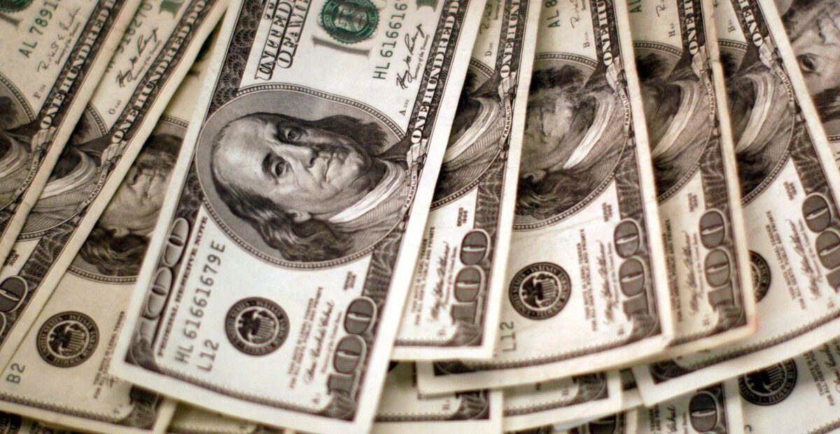 Dólar blue cotiza a $1510 y $1530 este jueves