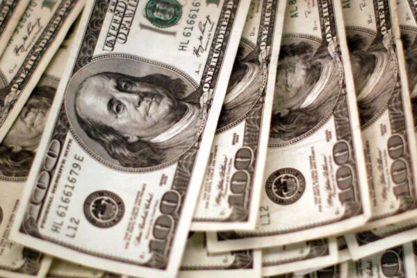Dólar blue cotiza a $1510 y $1530 este jueves