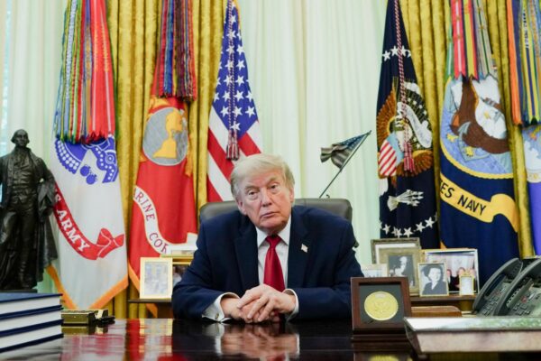 Trump gana una batalla judicial pero pierde tres en la Corte Suprema