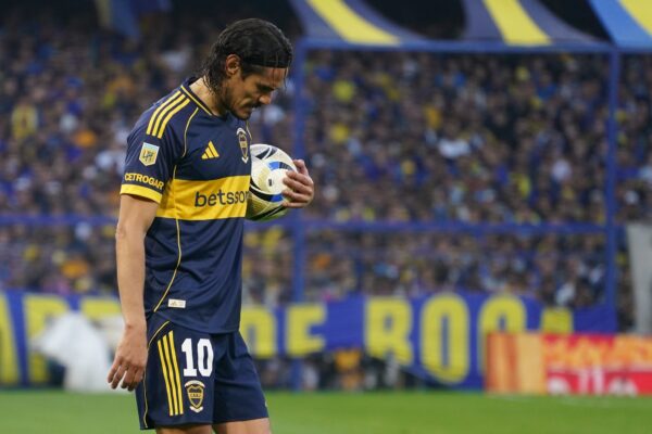 Ciclo de Cavani en Boca termina sin títulos