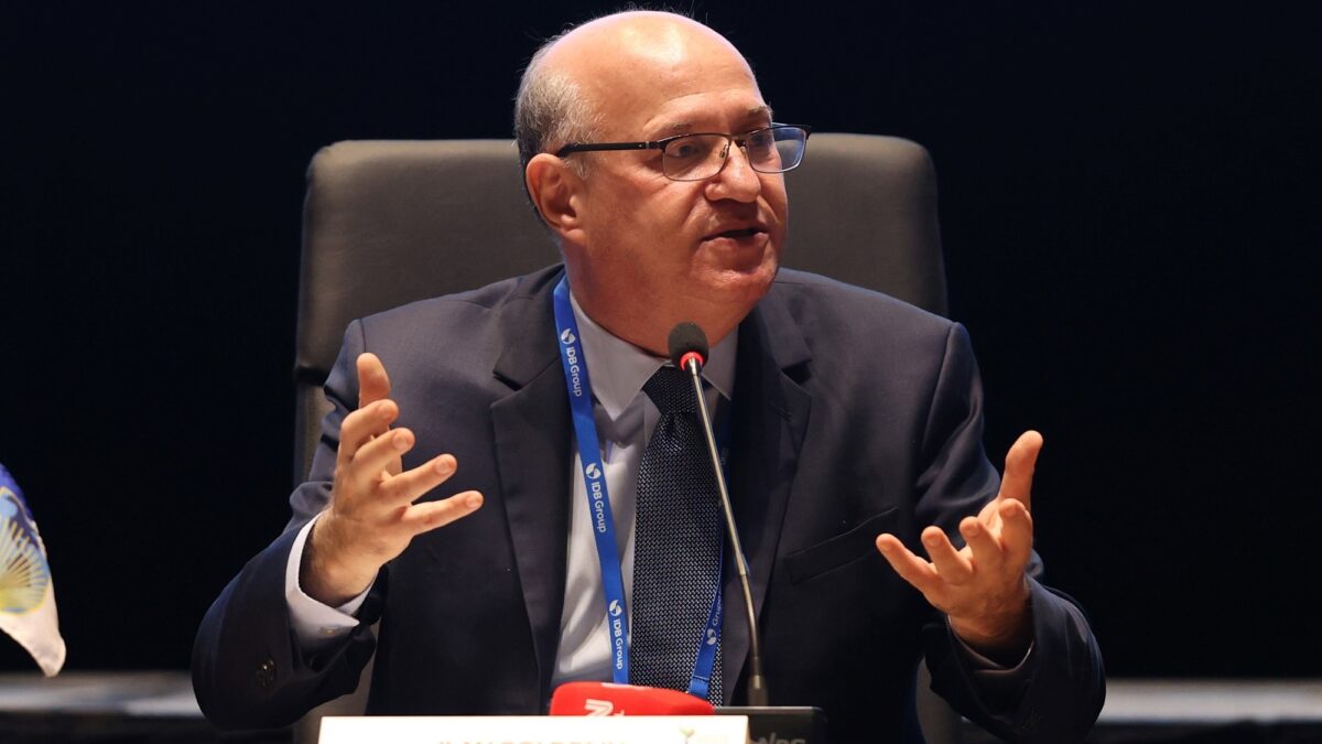 BID aprueba aval de 550 millones para créditos privados en Argentina