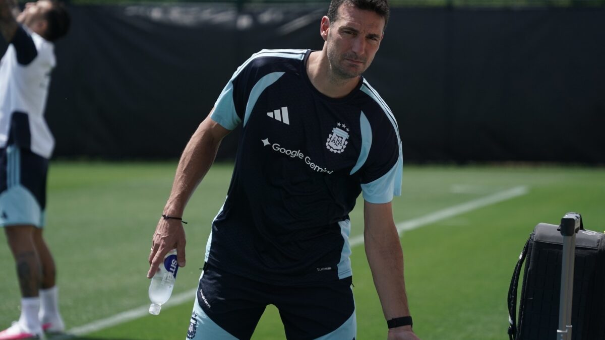 Selección se prepara para enfrentar a Jordania tras lesión de Cuti Romero y rotación