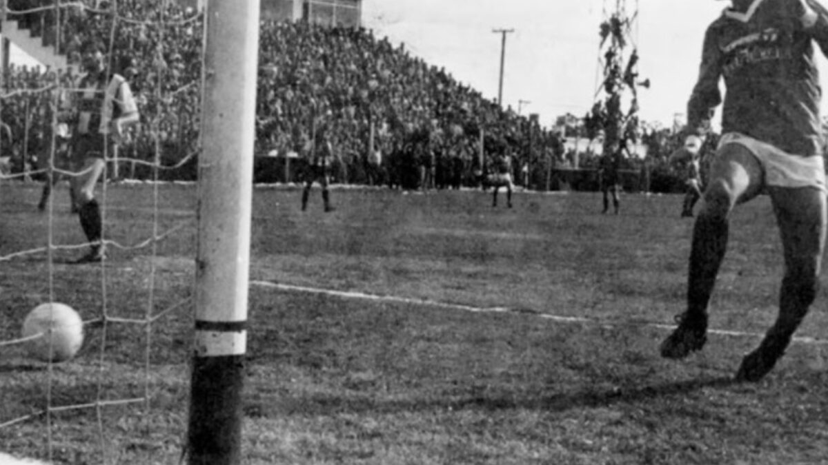 El hermano de un ídolo del fútbol mató a su madre en Quequén