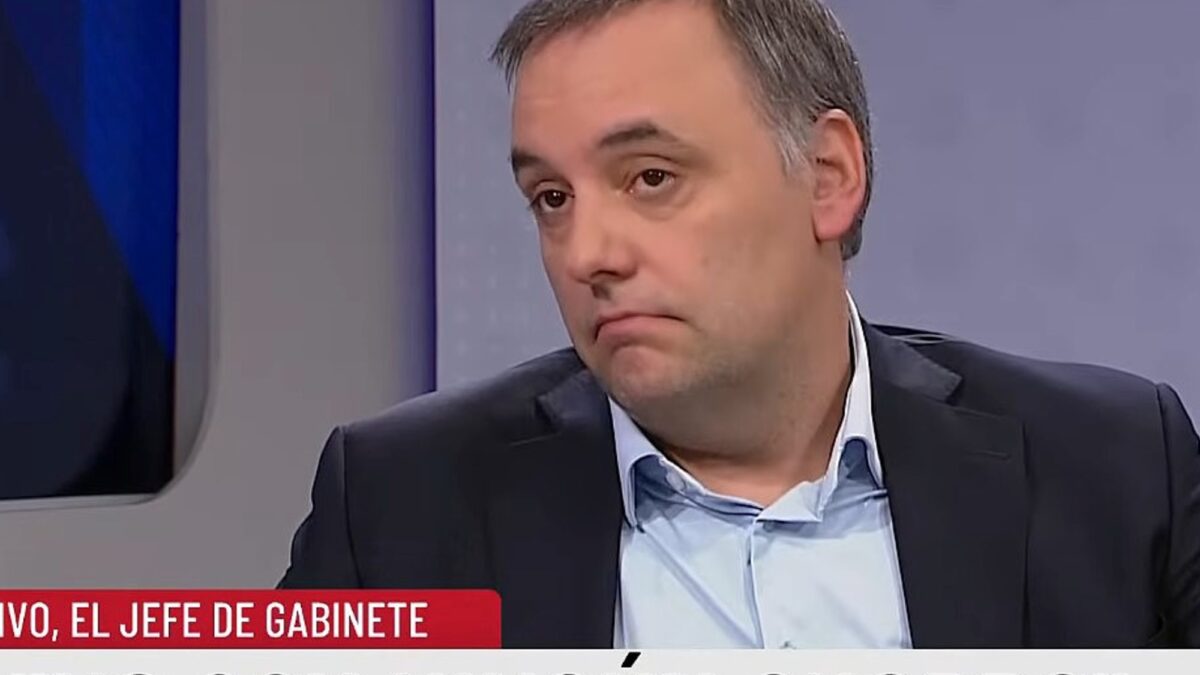Fiscal investiga incongruencias en gastos de Adorni
