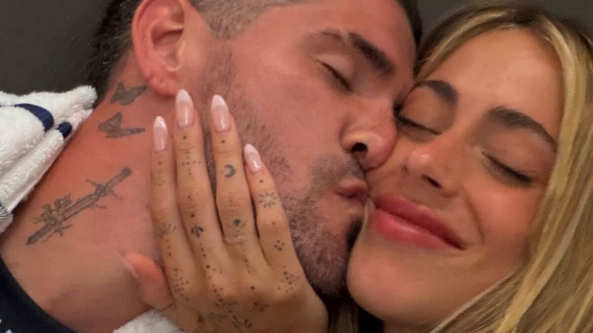 Rodrigo De Paul y Tini Stoessel celebran la clasificación con un mensaje romántico