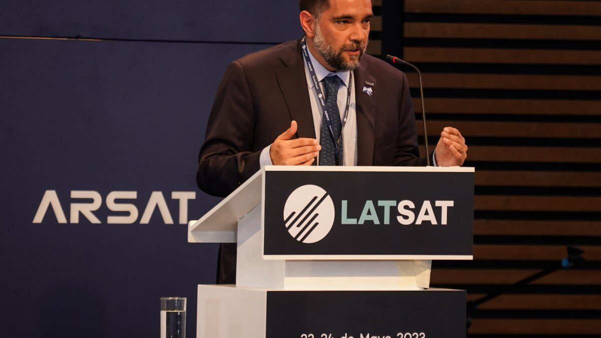 Justicia embargó propiedades de ex titular de ARSAT con 2,4 millones en efectivo