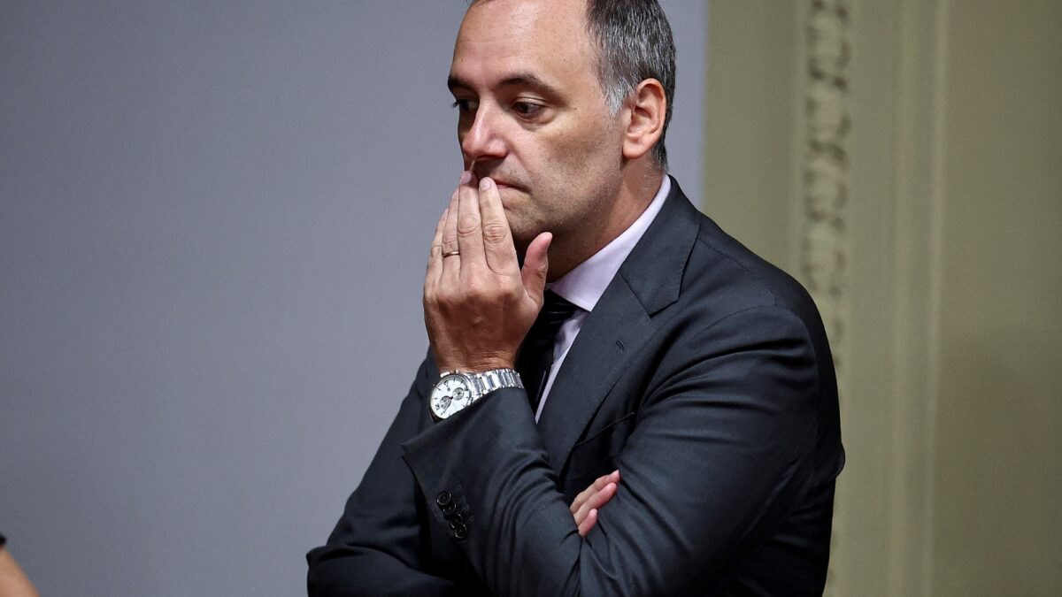 Adorni convoca a senadores de La Libertad Avanza tras tormenta judicial