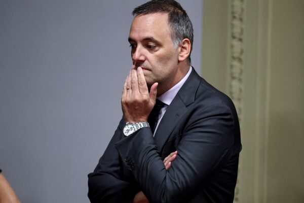 Adorni convoca a senadores de La Libertad Avanza tras tormenta judicial