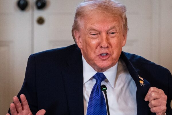 Estados Unidos incrementa presión sobre Cuba con nuevas sanciones y demandas