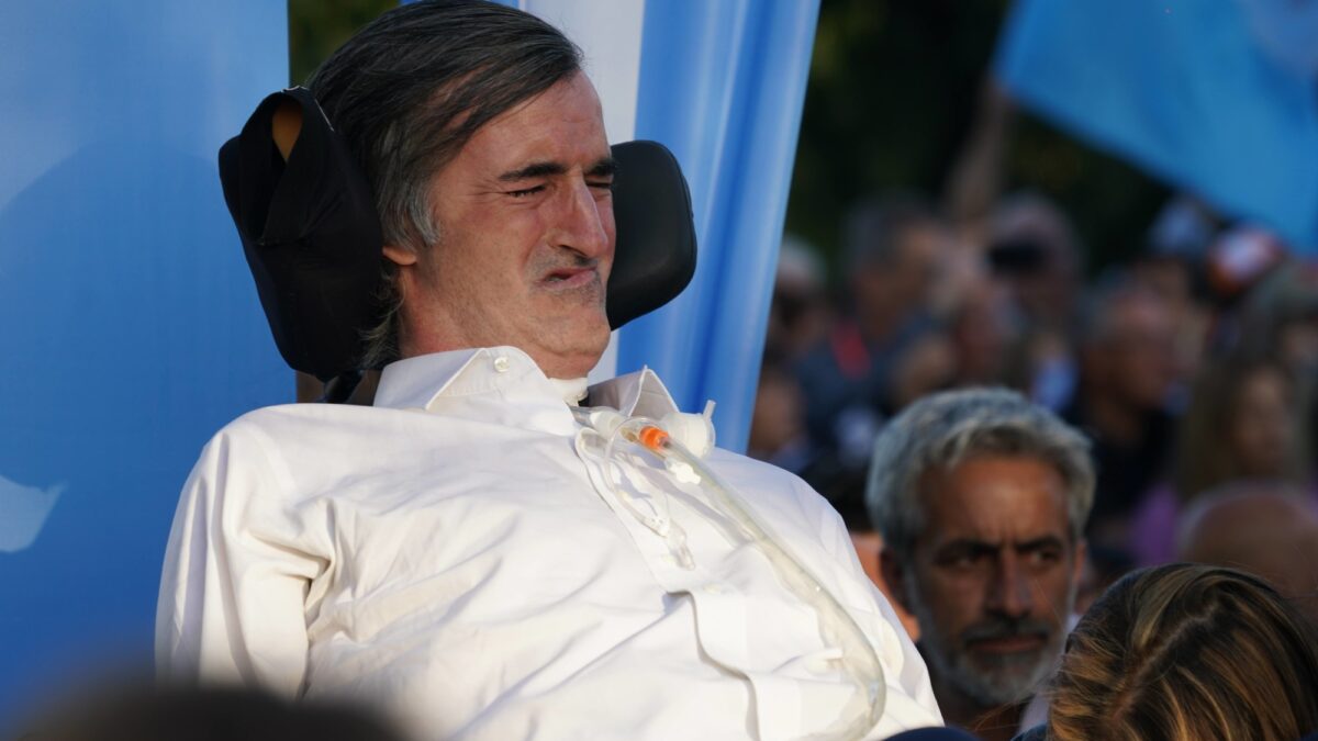 Bullrich renuncia al PRO tras críticas a protección a Adorni