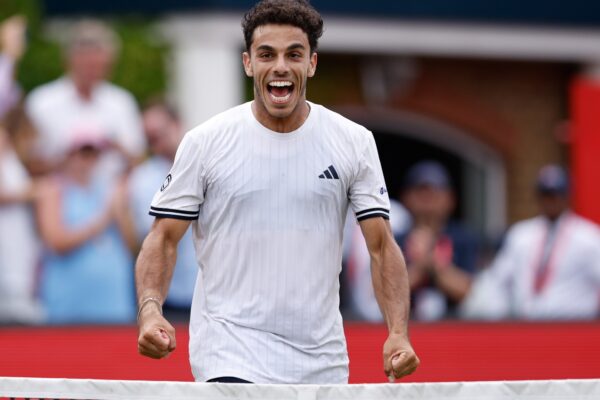 Cerúndolo busca segundo título en Queen's contra Paul