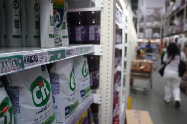 Desaceleración en precios mayoristas con 14,4% de suba anual