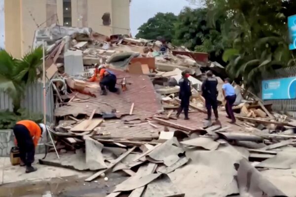 Sismo de más de 7 grados sacude Venezuela, deja destrozos y alerta de tsunami en el Caribe