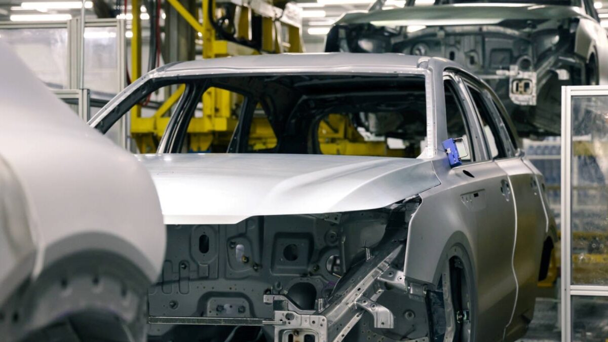 Industria sigue en retroceso: más empresarios ven empeoramiento