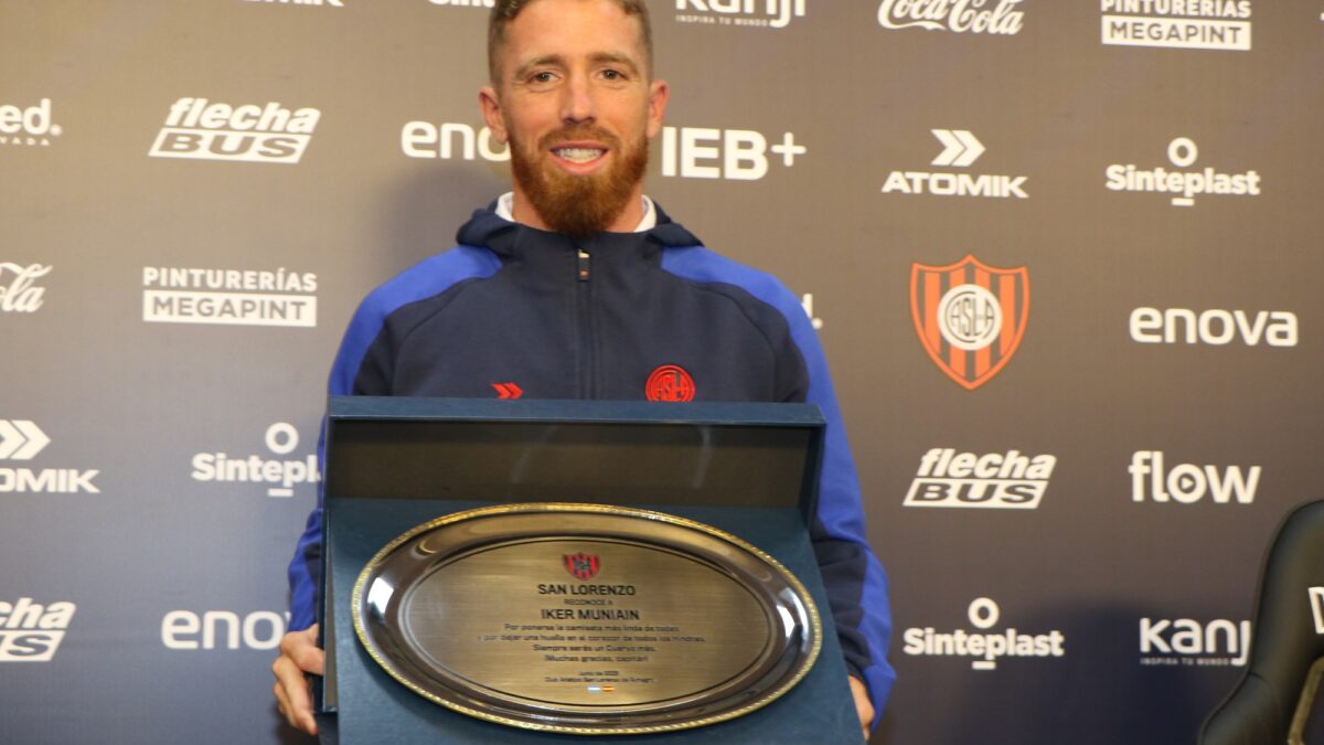 Iker Muniain vuelve como entrenador de San Lorenzo