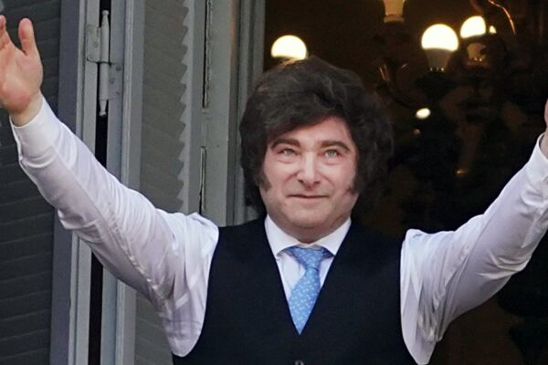 Critica Peña por error en dato sobre papá de Messi