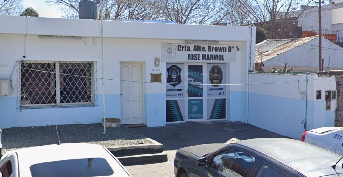 Bullying escolar en José Mármol derivó en batalla campal y agresión a comisaria