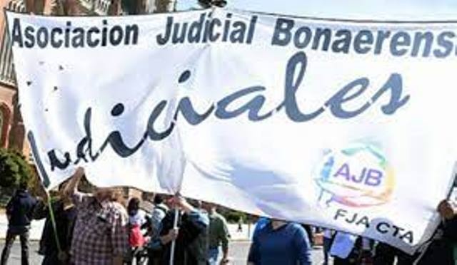AJB solicita reapertura de paritarias a Gobierno de Buenos Aires