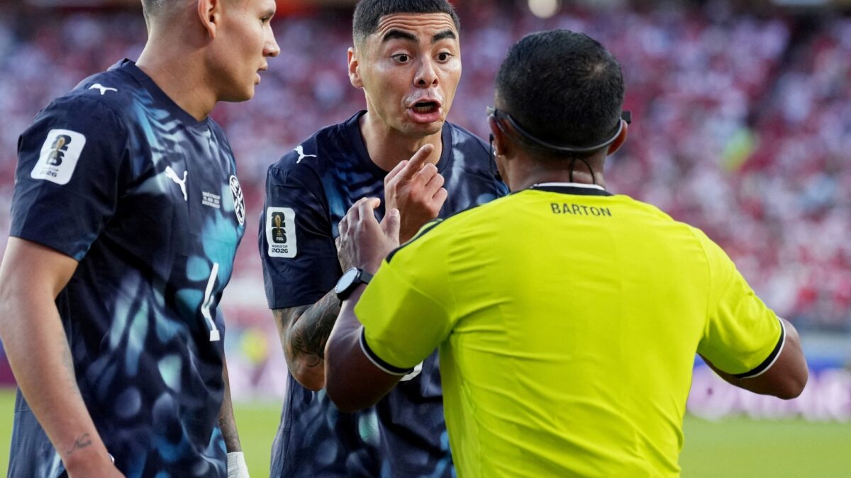 FIFA sancionó a Miguel Almirón por violar Ley Prestianni: cuántos partidos se perderá