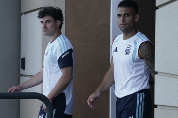 Selección brilla por Messi, pero Lautaro y Julián abren debate del "9" ante Jordania
