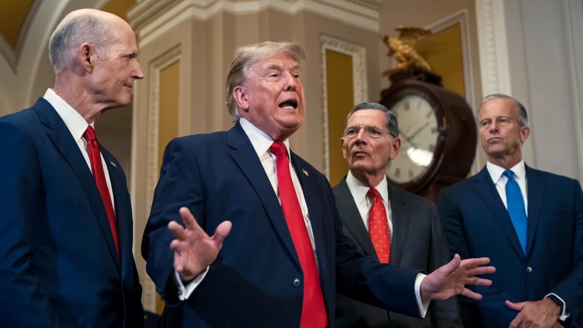 Tensión republicana: Trump rechaza resolución de Senado sobre retiro de tropas
