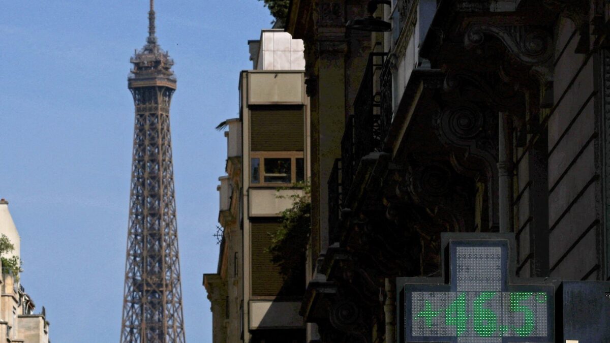 Morgues y funerarias de París saturadas por ola de calor; 15.000 muertos en riesgo