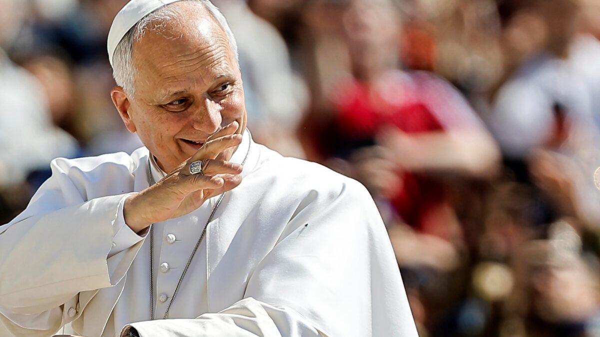 Papa León XIV: entre optimismo por acuerdo con Irán y preocupación por Ucrania y lefebvrianos
