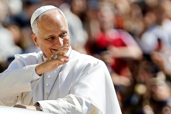Papa León XIV: entre optimismo por acuerdo con Irán y preocupación por Ucrania y lefebvrianos