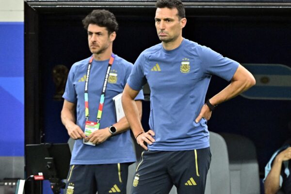 Scaloni pone paños fríos: "Cualquiera puede ganar en Mundial"