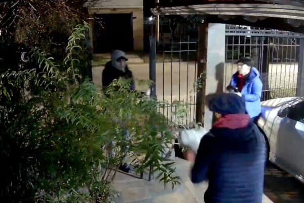 Lomas de Zamora: Asaltantes frustrados al intentar entradera y robar cena