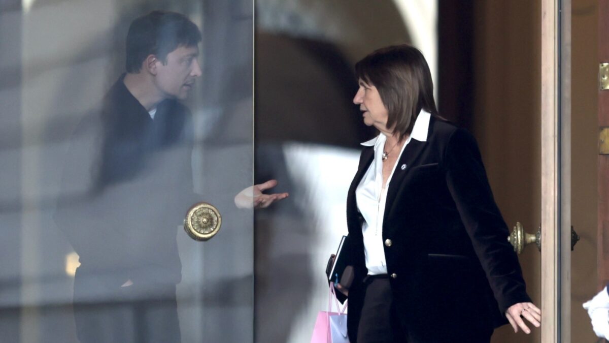 Manuel Adorni’s Deceptions Trigger Cabinet Storm and Milei’s Agony