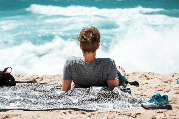 El pelo es la zona más expuesta al sol, pero olvidada