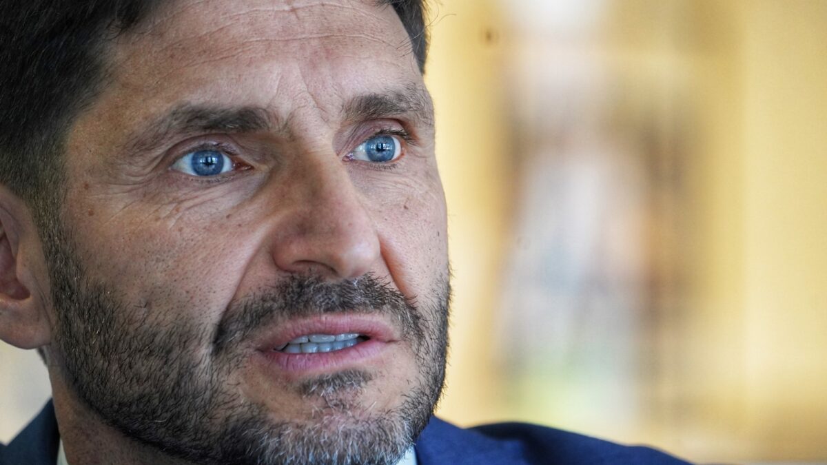 Pullaro cuestiona defensa de Adorni y dice que no estaría en cargo