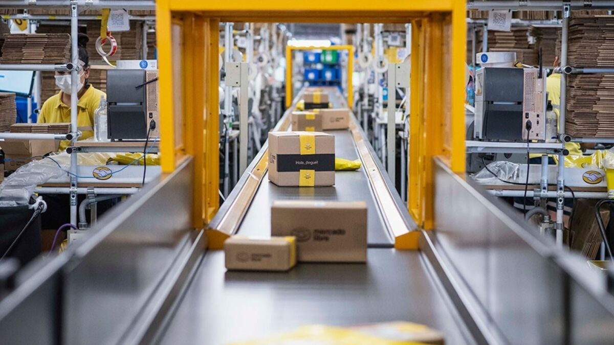 Mercado Libre es la primera empresa en adherir al RIGI de Tres de Febrero, tras invertir en un nuevo centro logístico
