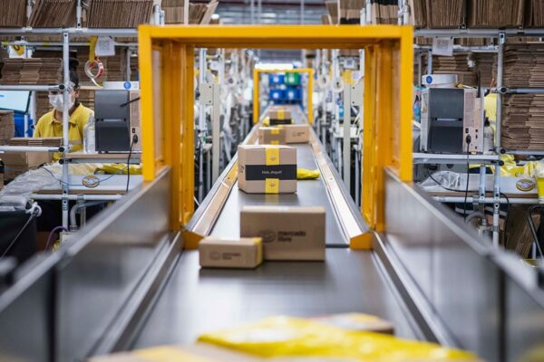 Mercado Libre es la primera empresa en adherir al RIGI de Tres de Febrero, tras invertir en un nuevo centro logístico