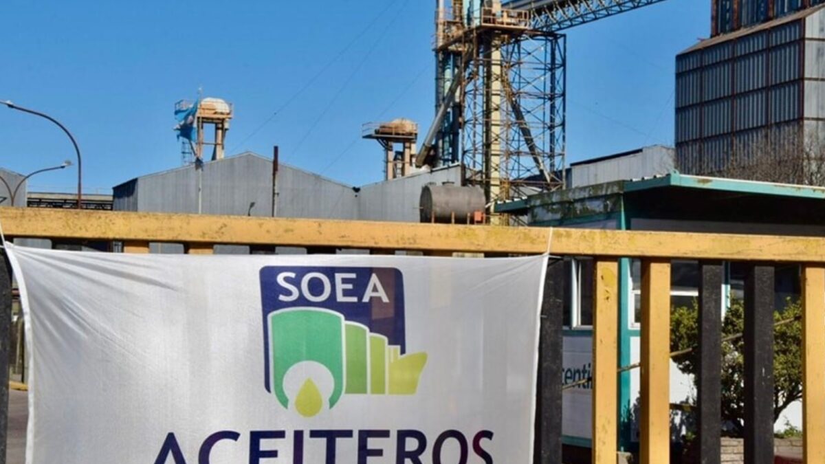 Negociación salarial en jaque: crisis de la industria aceitera